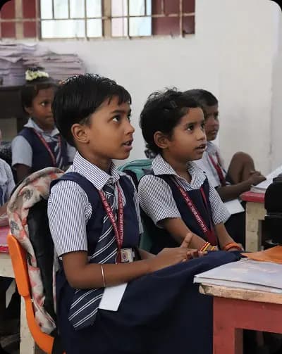 Students in science lab conducting experiments